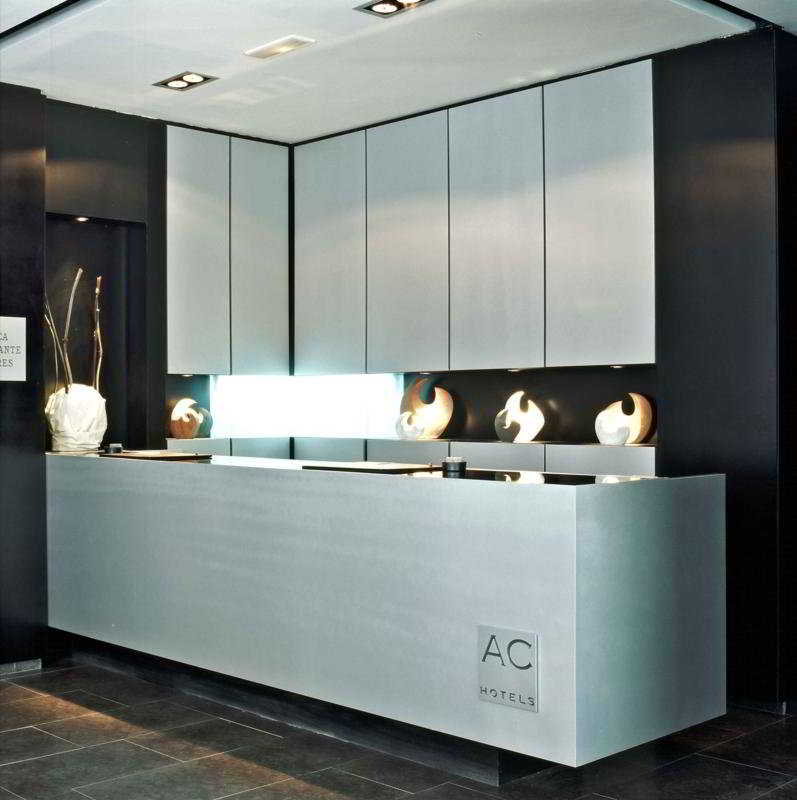 Lobby
 di AC Hotel Burgos by Marriott