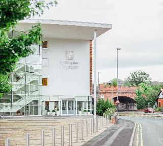 Holiday Inn Express Chester - Racecourse
