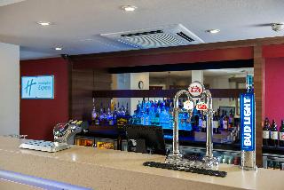 Bar
 di Holiday Inn Express Taunton
