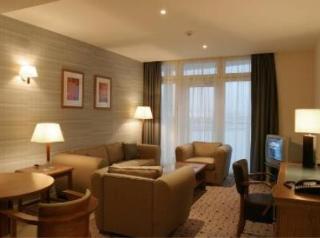 General view
 di Ramada Hotel and Suites London Docklands