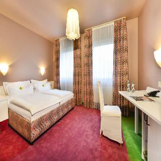Airport Hotel by The New Yorker, Cologne / Bonn