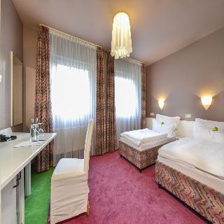 Airport Hotel by The New Yorker, Cologne / Bonn