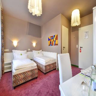 Airport Hotel by The New Yorker, Cologne / Bonn