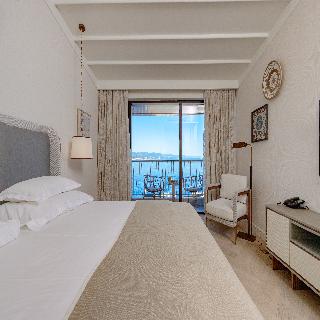 Room Room