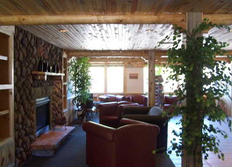Lobby
 di River Canyon Lodge