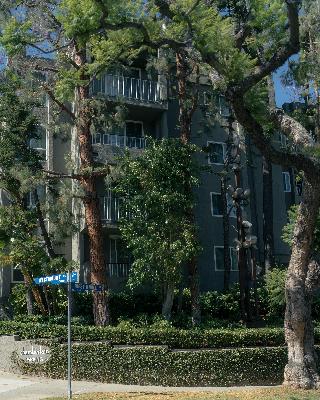 Chamberlain West Hollywood