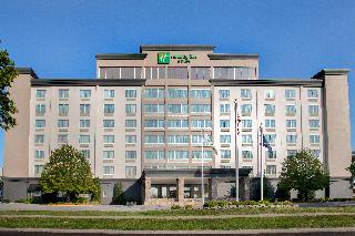Holiday Inn & Suites Overland Park-West