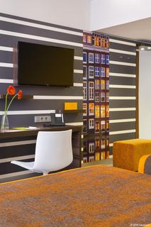 Holiday Inn Amsterdam, Amsterdam and vicinity