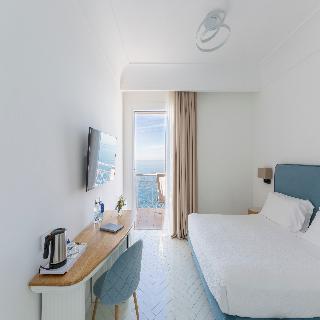 Room Room