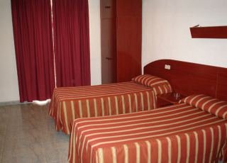 Room
 di Condestable