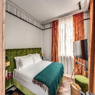 Room Room