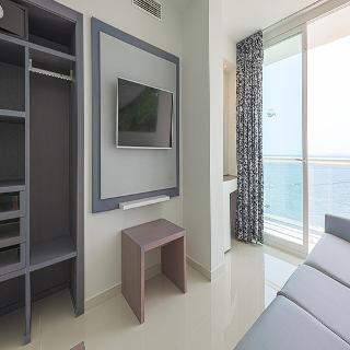Room thumbnail 61