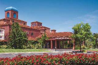 Doubletree by Hilton Sonoma Wine Country
