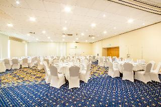 OYO The Chiltern Hotel photo 7
