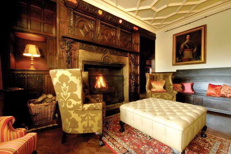 General view
 di Lewtrenchard Manor 