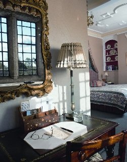 Room
 di Lewtrenchard Manor 