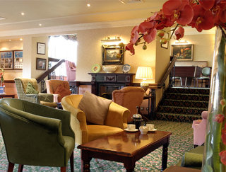 Sports and Entertainment
 di The Waterside