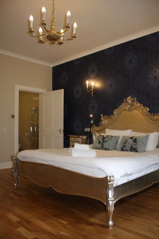 Lairg Hotel, Edinburgh