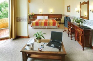 Room thumbnail 1