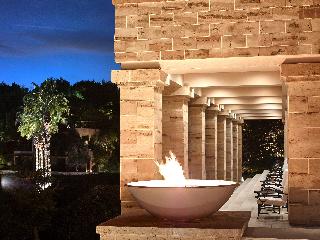 Cape Sounio, A Resort to Live