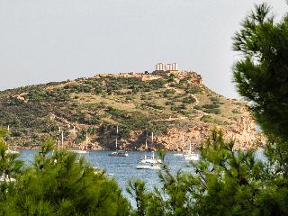 Cape Sounio, A Resort to Live