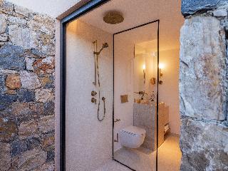Cape Sounio, A Resort to Live