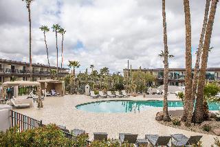 CIVANA Carefree Resort