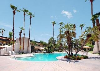Pool
 di Quality Inn Palm Springs