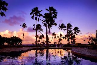 Pool
 di Aston Aloha Beach Hotel
