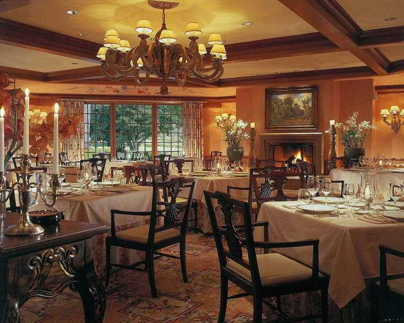 Restaurant
 di Four Seasons Resort Lanai Lodge at Koele