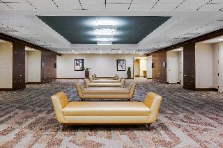 Holiday Inn Select La Mirada