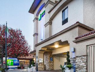 Holiday Inn Express Redwood City-Central By IHG