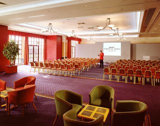 Conferences
 di Marriott ST Pierre Park