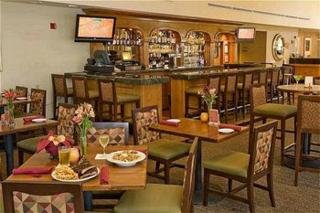 Restaurant
 di Holiday Inn Hotel & Suites Santa Maria