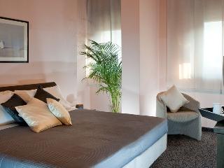 c-hotels Comtur, Milan