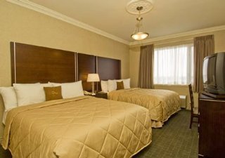 Quality Hotel AND Executive Suites Oakville