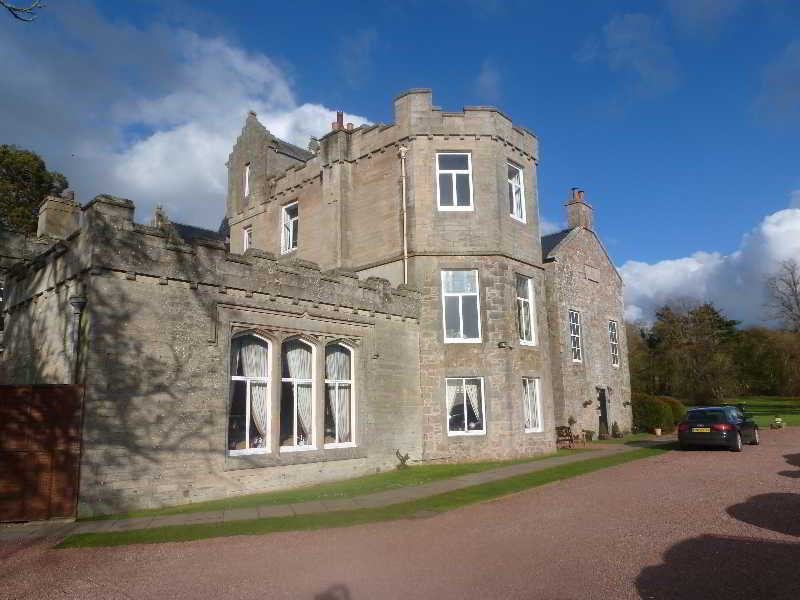 General view
 di Shieldhill Castle