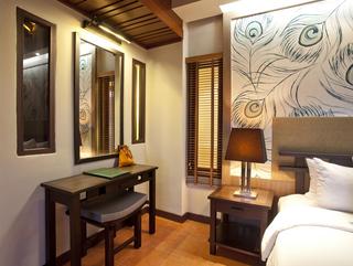 Room thumbnail 8