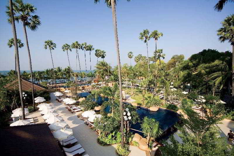 Pool
 di Jomtien Palm Beach Hotel & Resort