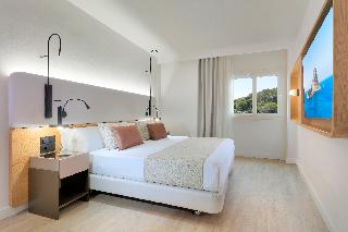 Grand Palladium Select Palace Ibiza image 2