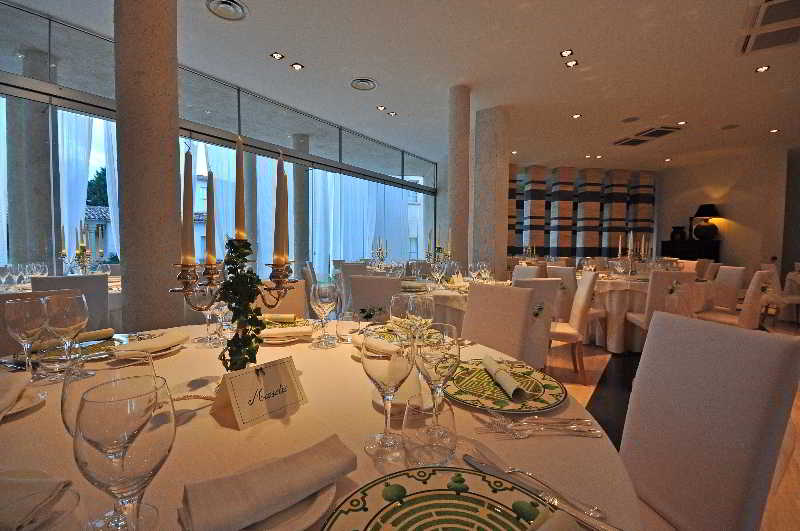 Restaurant
 di Tarthesh