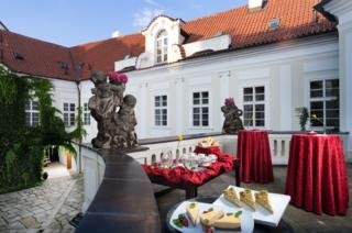 General view
 di Mamaison Suite Hotel Pachtuv Palace Prague