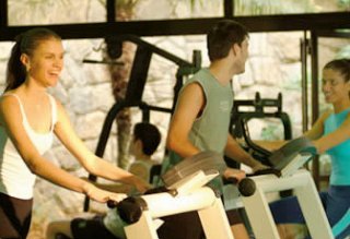 Sports and Entertainment
 di Comfort Flamboyant