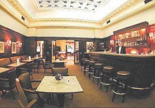 Bar
 di California Othon Classic