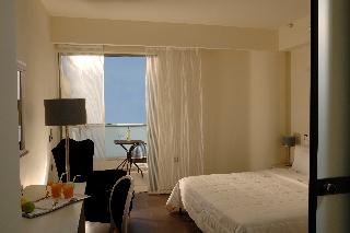 Angela Suites Boutique Hotel