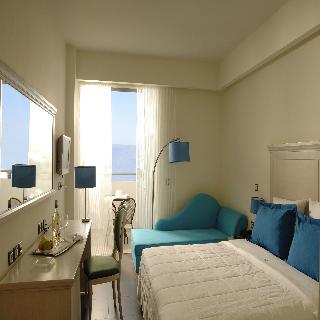 Angela Suites Boutique Hotel