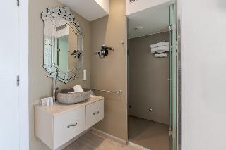 Room Room