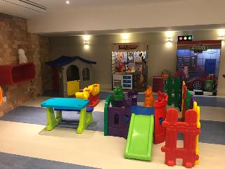 Sports and Entertainment
 di Monte Pascoal