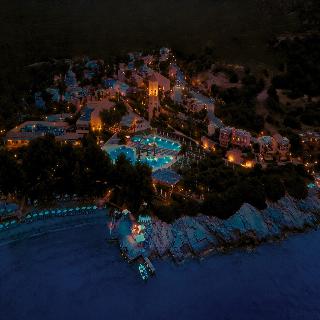 Candia Park Village