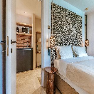 Candia Park Village